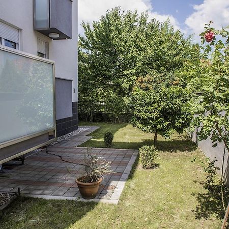 Lakeside Jarun Apartment Загреб Стая снимка