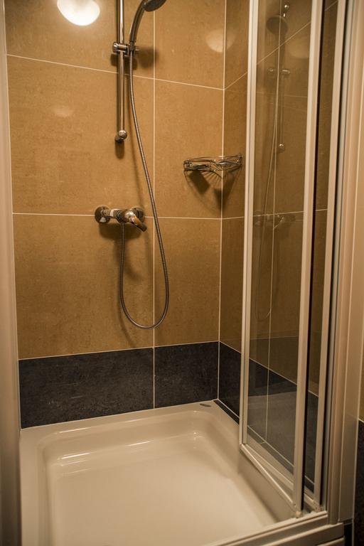 Lakeside Jarun Apartment Загреб Стая снимка